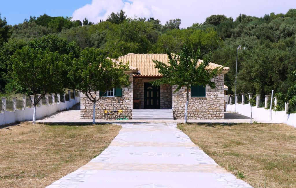 Ktima Lazarata Villa ภายนอก รูปภาพ